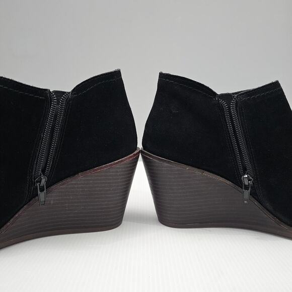Lucky Brand Macawi Ankle Bootie Womens 9 Black Suede Wedge Square Toe Casual - Picture 4 of 16